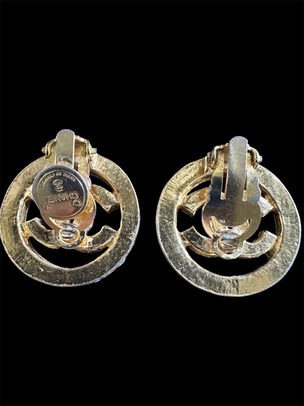 Vintage CHANEL Gold Tone Rhinestone CC Logo Clip-On Earrings - Picture 10 of 15